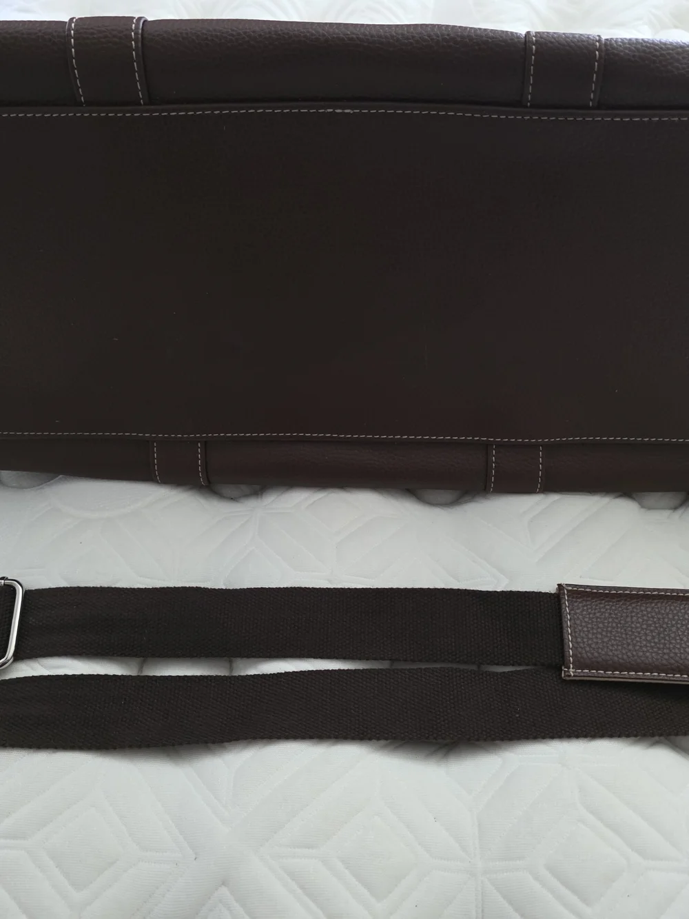 Barrington travel bag